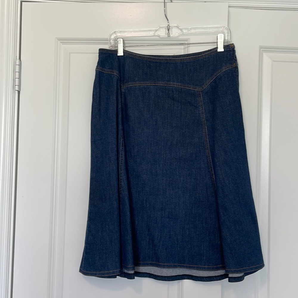 Jones New York | Below the Knee Swing / A-line Denim Skirt | Sz. 10